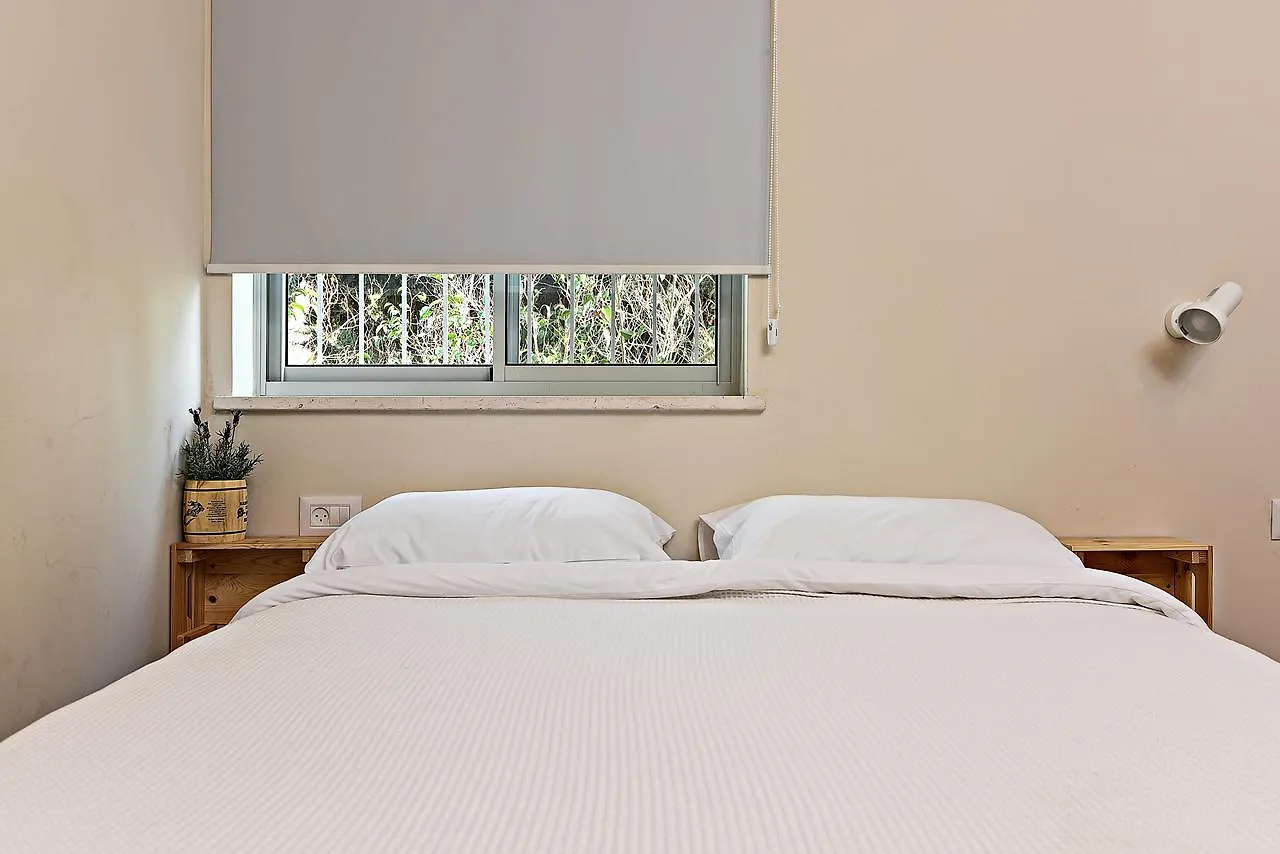 Hanasi 129 - Boutique Apartments Haifa 0*,  Israele